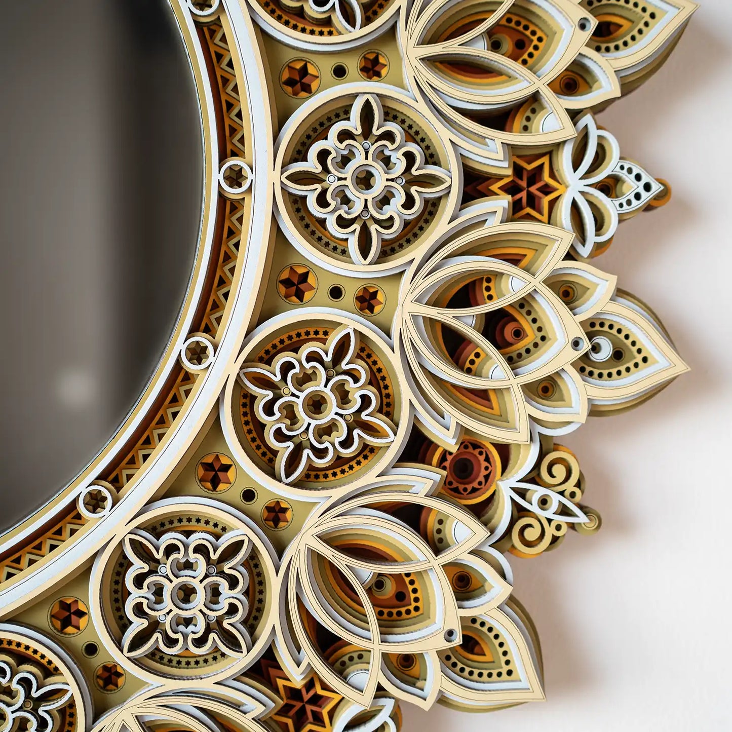 Decorative Wall Mirror detail