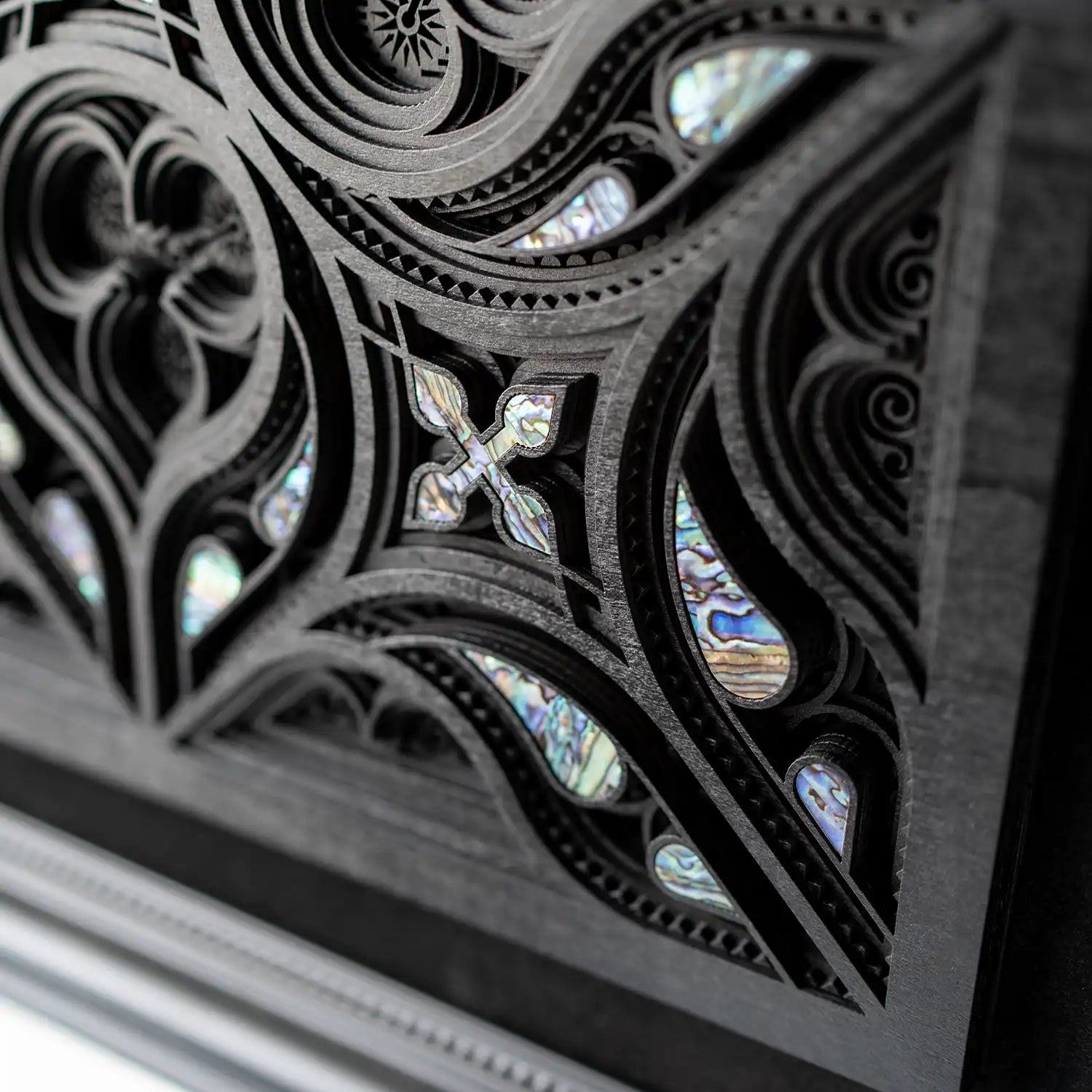 Aurora Rose detail