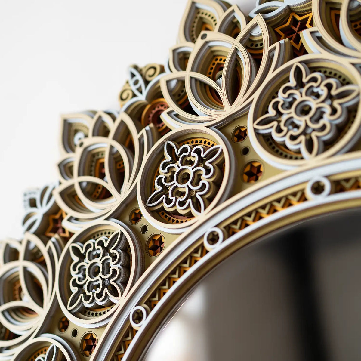 Decorative Wall Mirror detail